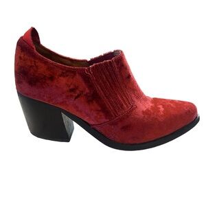 Valentines Shoes! Jeffrey Campbell Crimson Velvet Western Ankle Boots ❤️